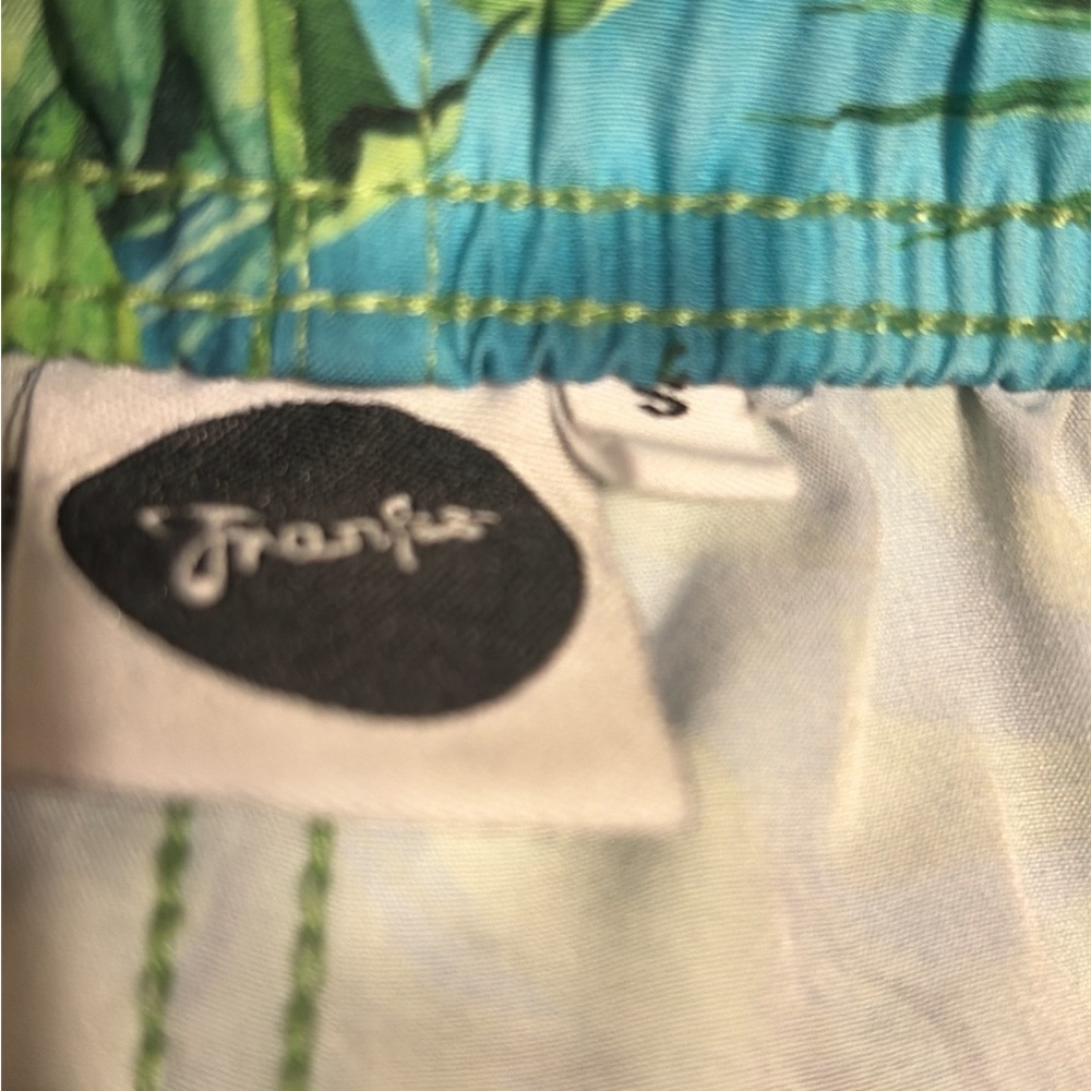 Tropical Leaf Print Women's Athletic Shorts size Small - Picture 5 of 5